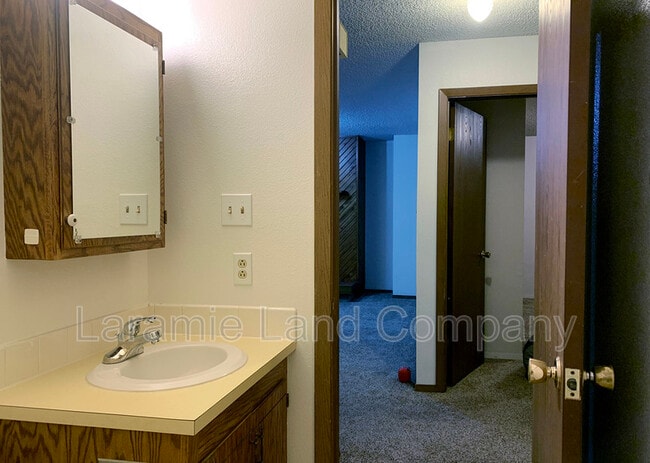 Photo - 1727 Palmer Dr