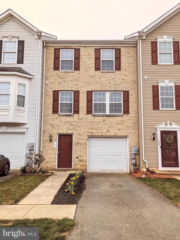 Building Photo - 121 Eagles Ridge Rental