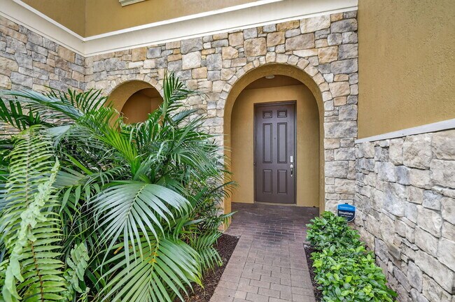 Photo - 10457 Wellington Parc Dr