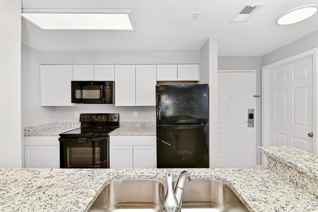 Photo - 7503 Atlantis Way