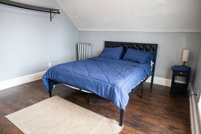 Photo - 38 Greenacre Square Unit 2 & 3