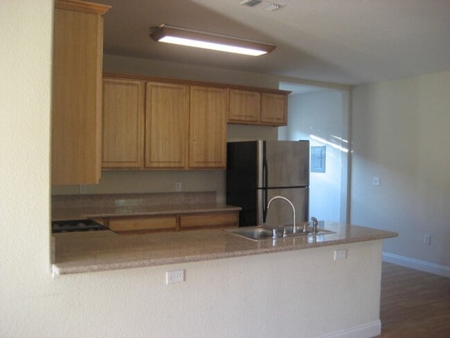 Photo - G Street 6 Plex Unidad 5