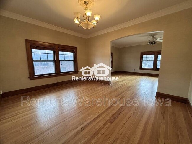 Photo - 1201 34th St