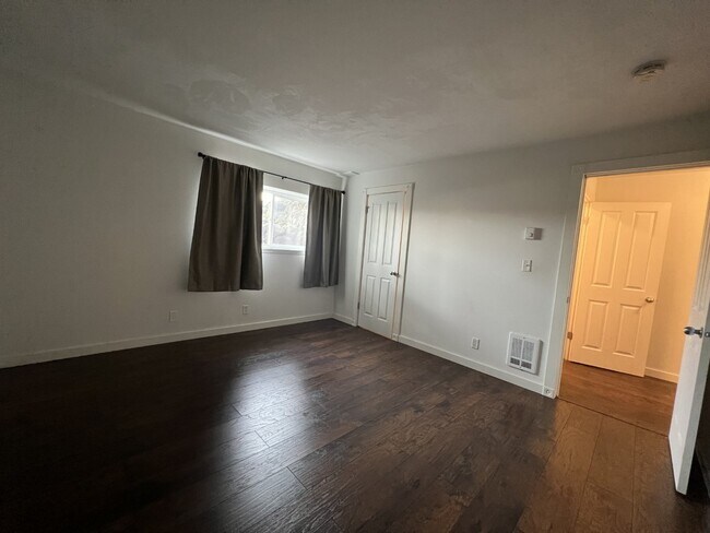 Photo - 1425 S Puget Dr Unidad Apt I1