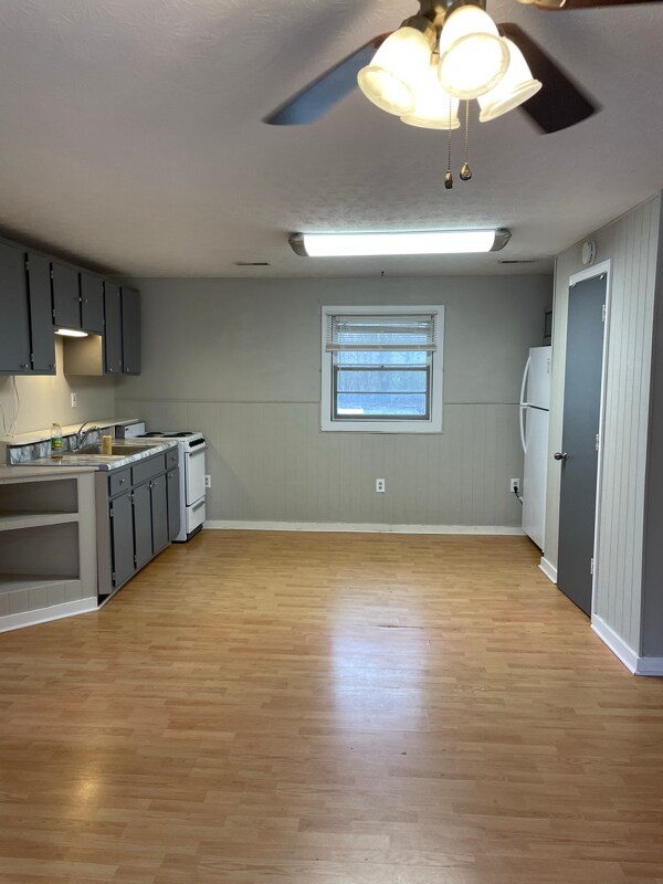 Photo - 799 Haynes Rd Unit A