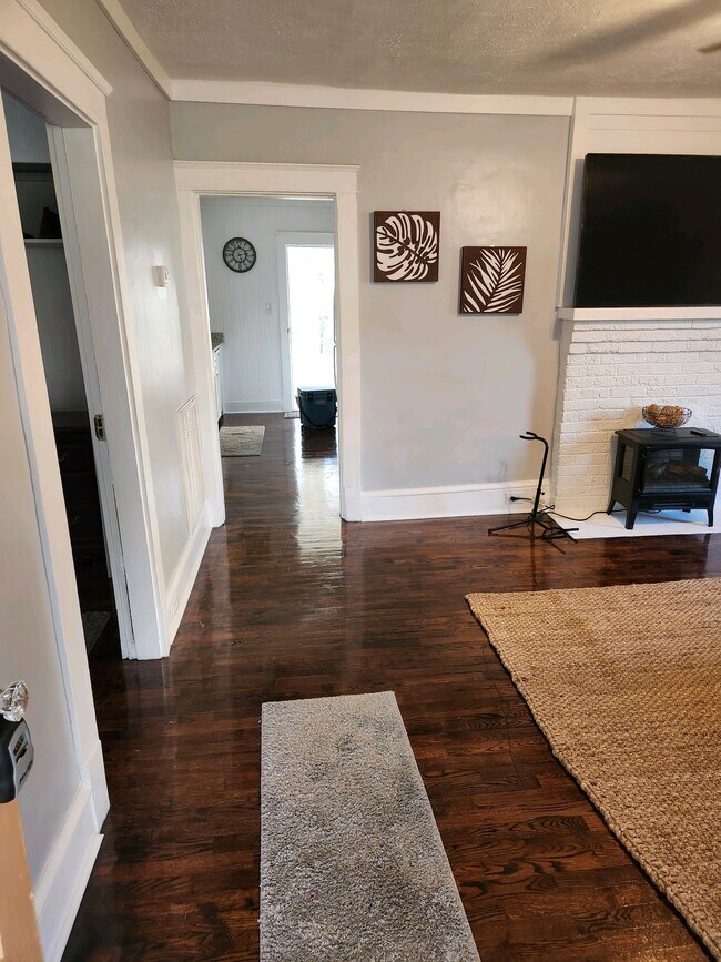 Photo - 525 E Morelia Ave