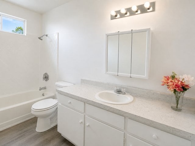 Photo - 1022 E Barnard St