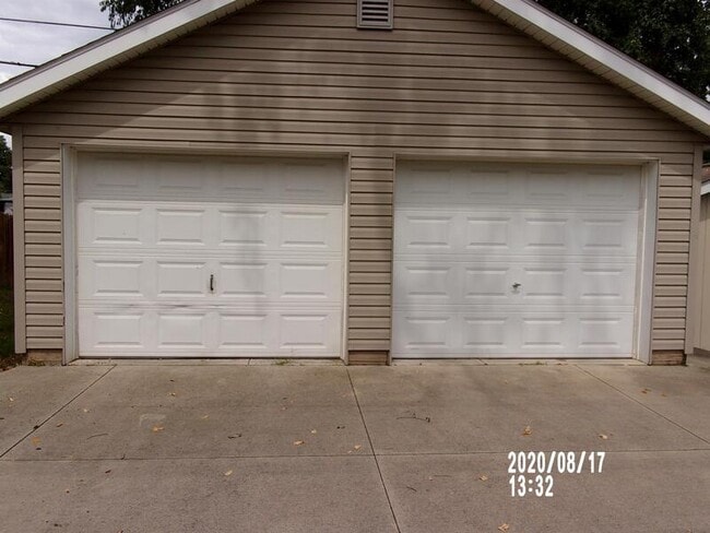 Photo - 1413 Anderson Rd