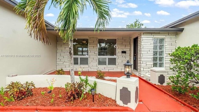 Photo - 7753 Coral Blvd