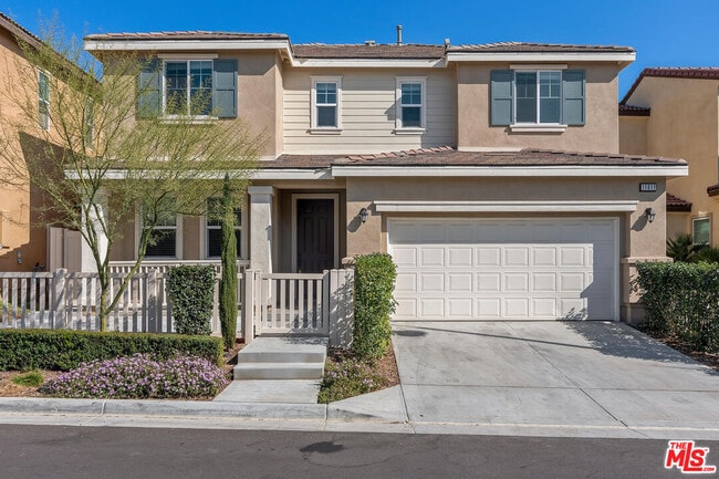 Photo - 11611 Cantara Dr House
