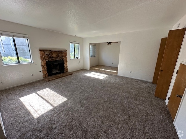 Building Photo - 49400 River Park Rd Rental