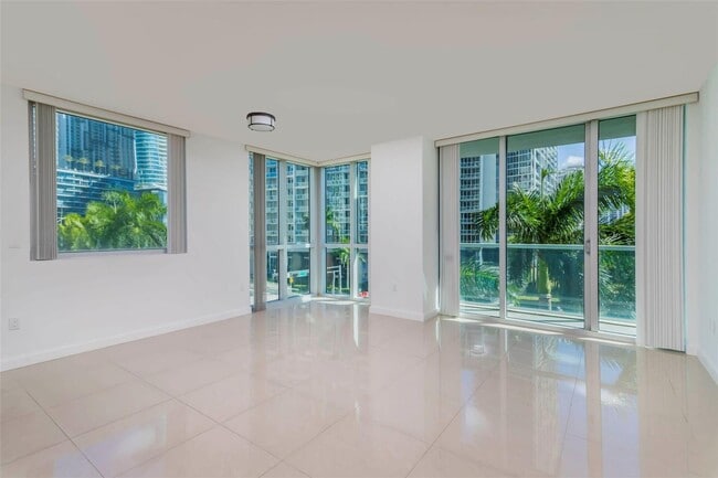Photo - 500 Brickell Ave Unidad 401