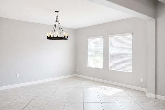 Photo - "Spacious 4-Bedroom Oasis with Modern Granite Touches in Land O' Lakes!"