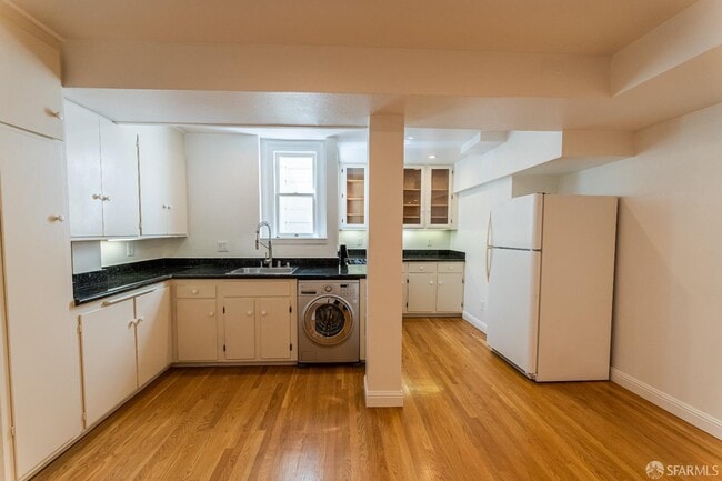 Photo - 2854 Jackson St Apartment