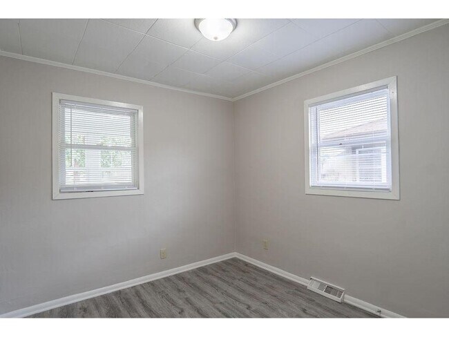 Photo - 1132 Farrington St