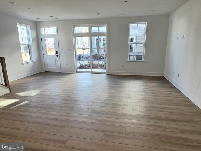 Photo - 18101 Donatello Dr