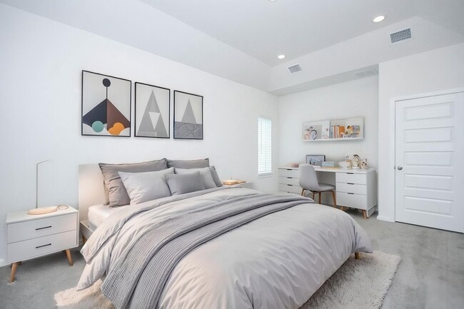 Photo - 4210 Laurel Oak Cir