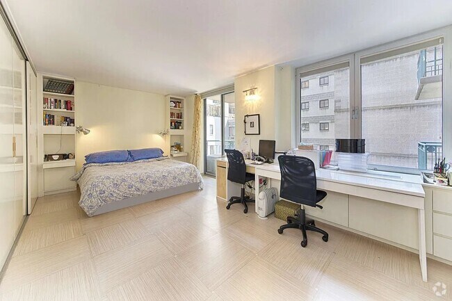 Building Photo - 311 Greenwich St Unit 15K Rental