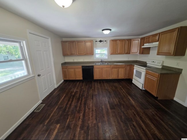 Building Photo - 6640 County Rd 23