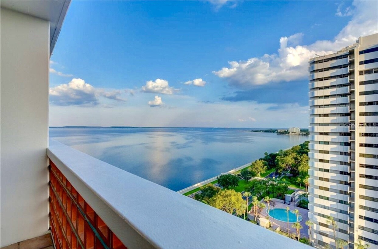 Photo - 4015 Bayshore Blvd Rental