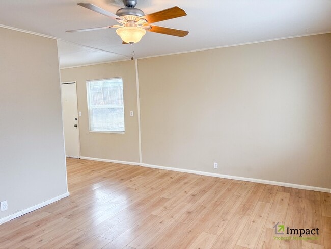 Photo - 403 Burlington Ave