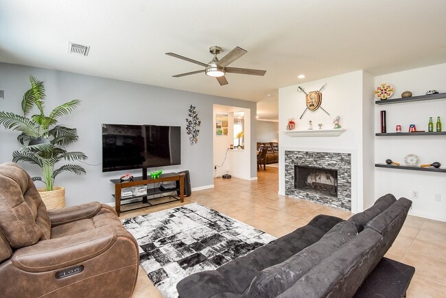 Building Photo - 6111 Harvest Terrace Ct