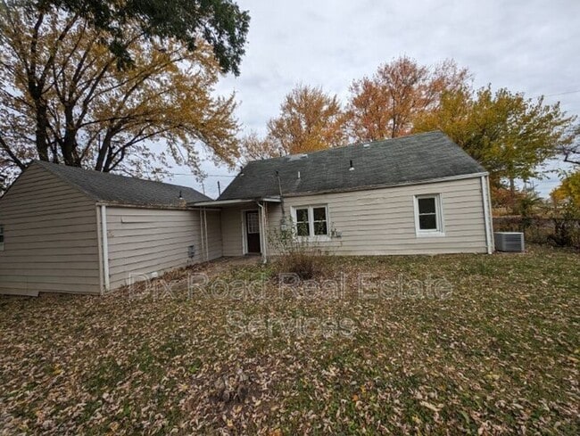 Photo - 1047 Lexington Ave