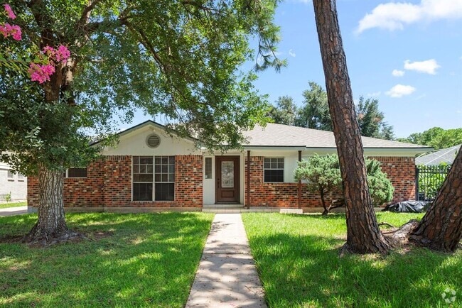 Building Photo - 8806 Langdon Ln Rental