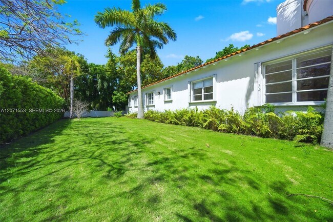 Photo - 2300 S Miami Ave