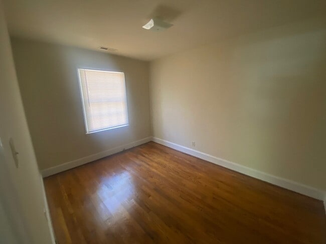 Photo - 2600 Spring Garden St