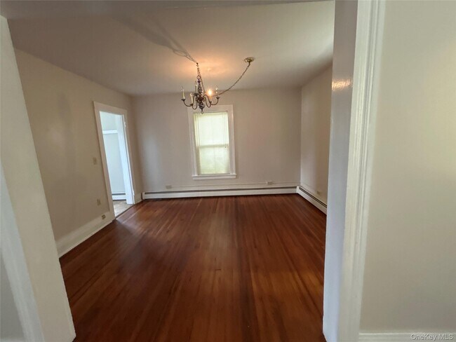 Photo - 5851 S Elm Ave