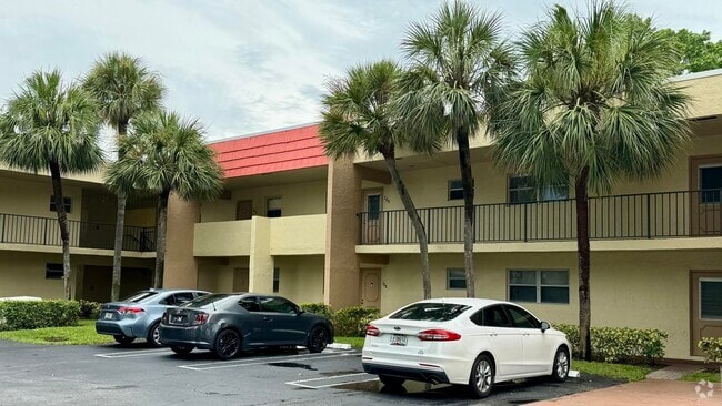 Building Photo - 2800 Fiore Way Unit 1090 Rental