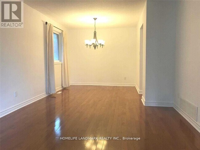 Photo - 1431 Livingston Rd