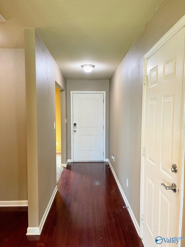169 Harold Murphy Dr