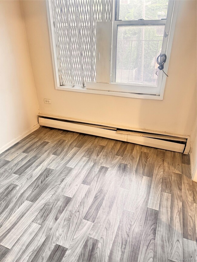 Photo - 34-20 Parsons Blvd Unit 2H