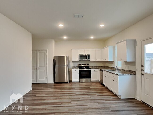 Photo - 14462 Palm Ridge