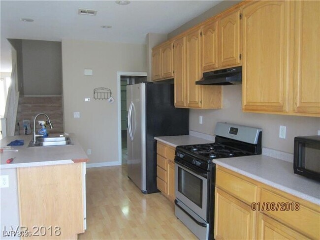 Photo - 8328 Crown Peak Ave