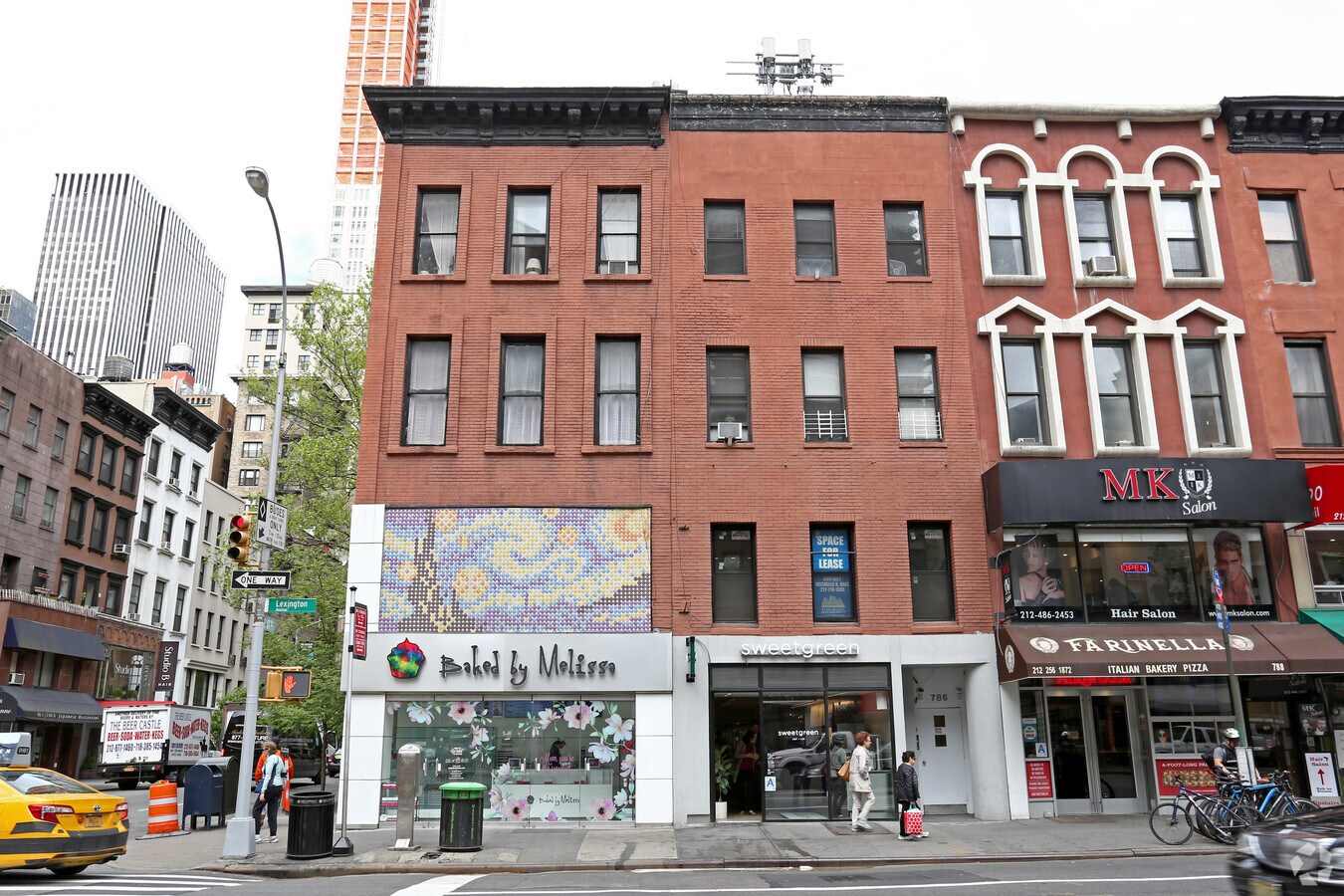 Photo - 784 Lexington Ave