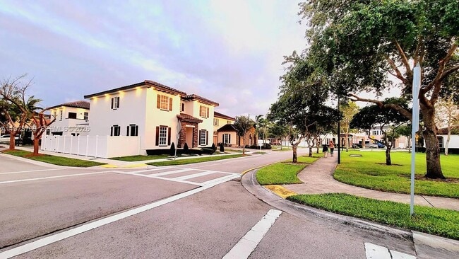 Photo - 17070 SW 91st St