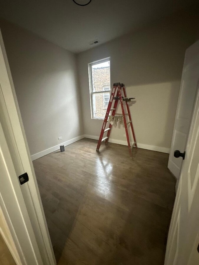 Photo - 2223 S Hamlin Ave Unit Garden