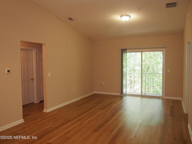 Building Photo - 7920 Merrill Rd Unit 1716