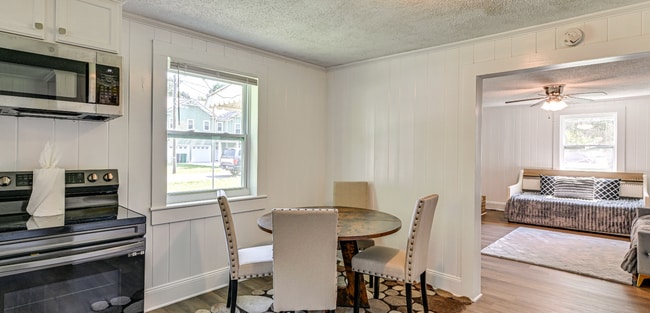 Room in House on Austin Dr