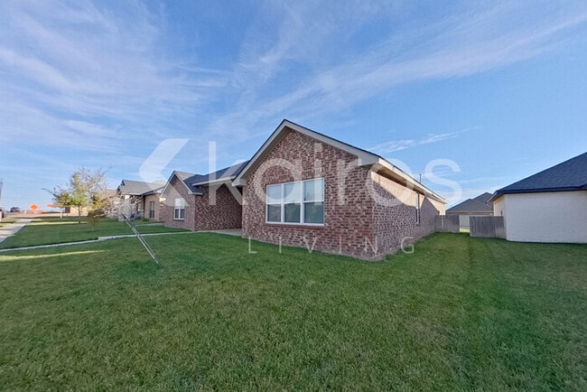 Photo - 2803 Bismarck Ave