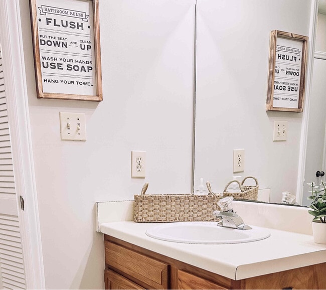 Photo - 3368 Forest Ct