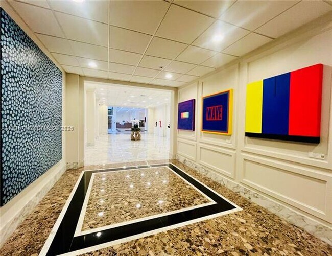 Photo - 5600 Collins Ave Unidad 5600 Collins Ave appt 12N