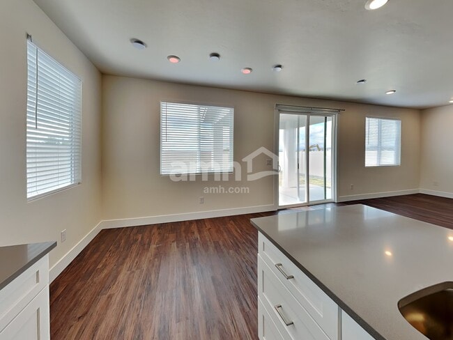 Photo - 6615 W Achievement St