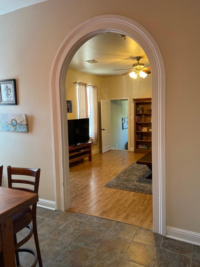 Photo - 1112 Ninth St Unit B