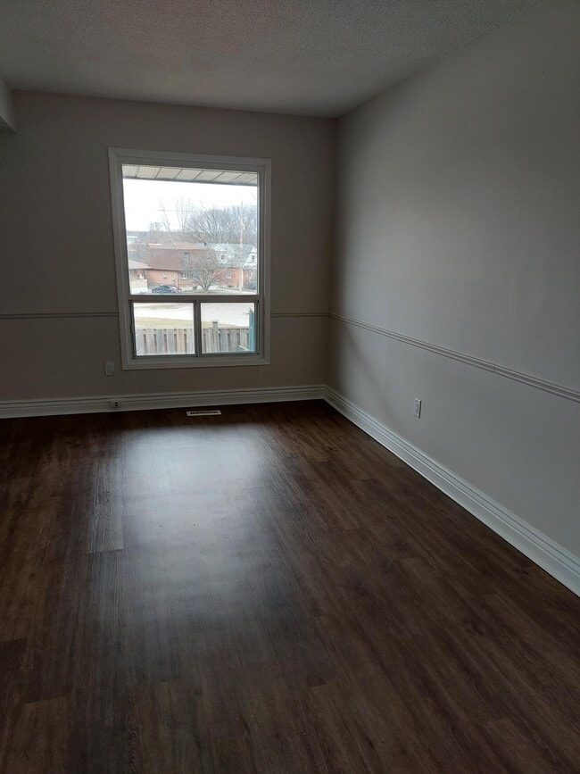 Building Photo - 477 Dean Avenue