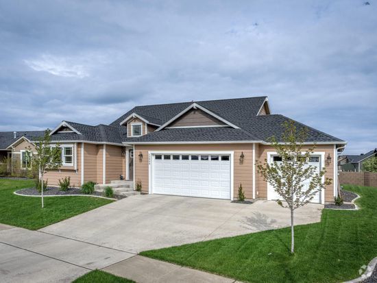 Building Photo - Radiant lake - 3 Bedroom Home