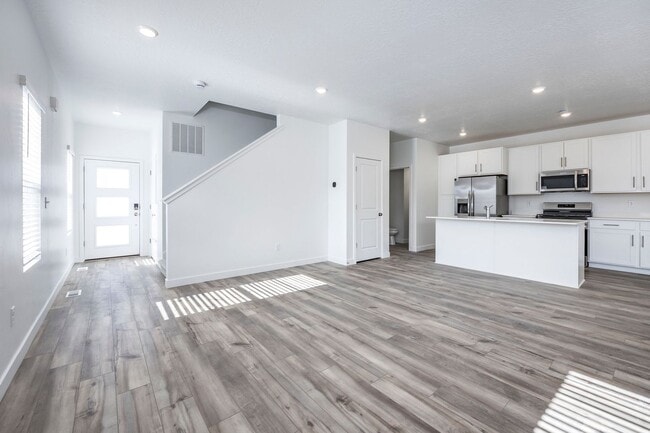 Photo - End Unit New Construction with Finished Basement Includes Utilities in New Jordanelle Ridge Neigh...